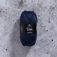Tilda Garn Bomullsmix 50 g marinblå 67 Svarta Fåret