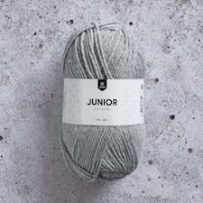 Junior Akryylisekoitelanka 50 g Vaaleanharmaa (67025) Järbo