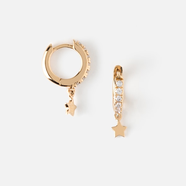 Gull hoops med stener og stjerne charm