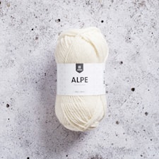 Alpe ullgarn 50 gr Vanilla White 16 Järbo