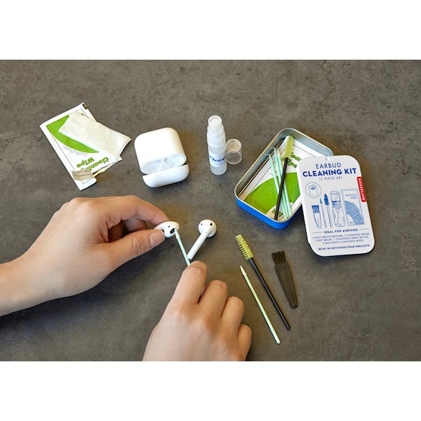 Kikkerland Earbud Cleaning Kit (CD529)