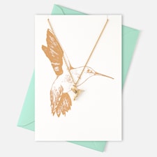 Gavekort med gullbelagt halskjede med kolibri anheng