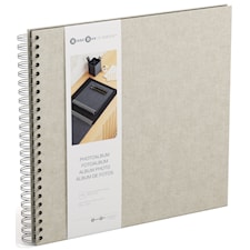 Valokuva-albumi Linen Mustilla Lehdyköillä 35x31,5cm Bigso Box of Sweden