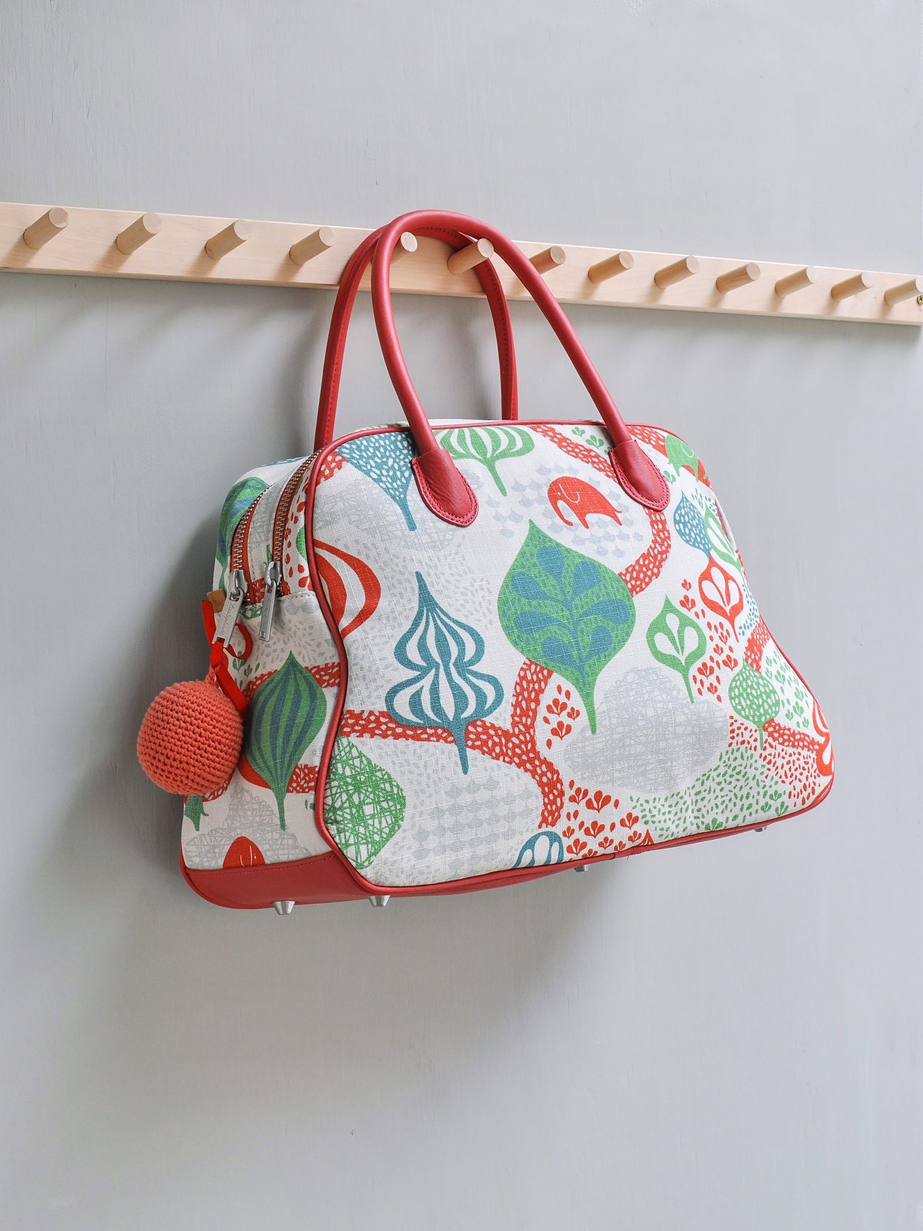 Littlephant Saga Forest Day Bag SkinnBomull 40x40x20 cm VitRöd Littlephant Saga Forest Day Bag SkinnBomull 40x40x20 cm VitRöd