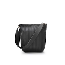 Ceannis Walnut Collection Small Shoulder Bag Black