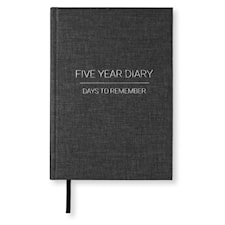 5-Års Dagbok A5 Transparent Black (engelsk) Paperstyle