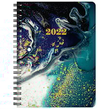 Kalender A6 Blue Marble 12 mån 2022 Almanacksförlaget