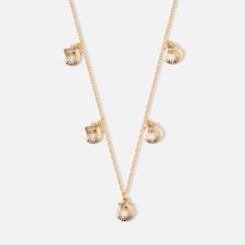 Gullkjede med skjell charms