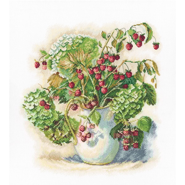 Broderisett med hortensia og bringebær, 34x37 cm RTO