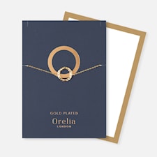 Gullbelagt armbånd med hamret sirkel anheng