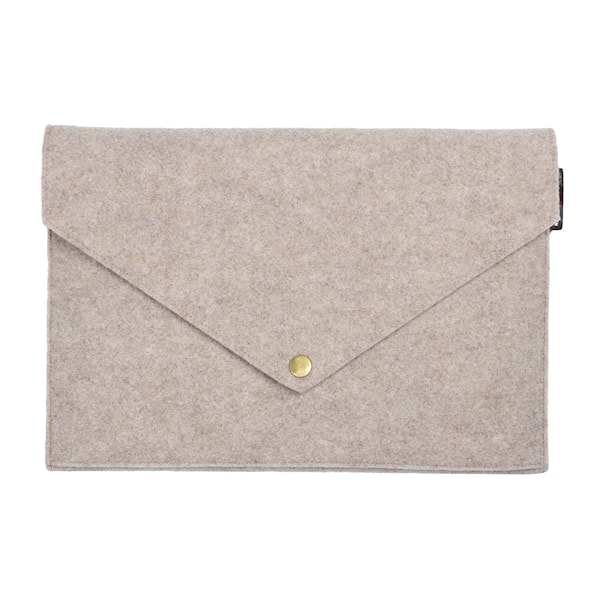 Laptopomslag A4 i økologisk ull Sand P.A.P & PAPERSTYLE