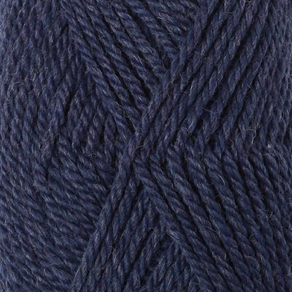 Drops Alaska Uni Colour Lanka Villalanka 50g Navy Blue 12