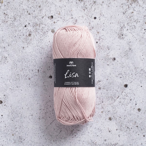 Lisa 8/4 Garn Bomull 50 g Pink Salt 440 Svarta Fåret