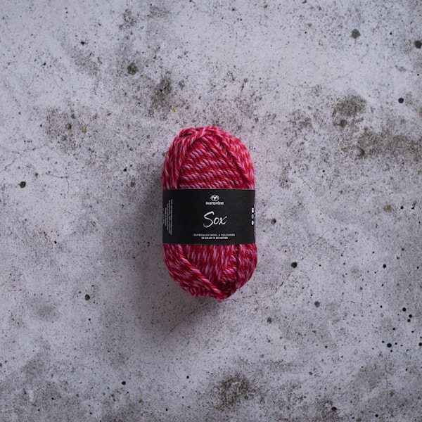 Sox Garn Ullmiks 50 g Rosa/rød Svarta Fåret